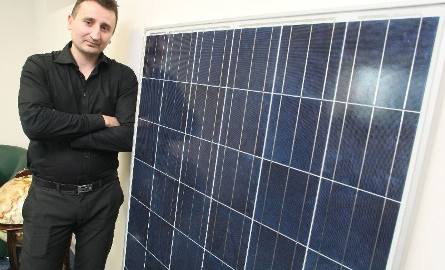 Łukasz Dziedzic jest współwłaścicielem i prezesem zarządu firmy Eko Energia, zajmującej się energią odnawialną.