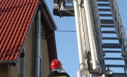 Chwila grozy w Wawrowie. Strażacy opanowali sytuację (zdjęcia)