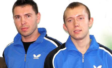 Dwaj medaliści mistrzostw Polski : złoty w singlu Bartosz Such (z lewej) i srebrny w mikście Mateusz Gołębiowski