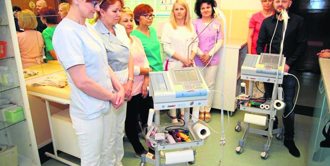 Każdy z czterech aparatów EKG, które szpital dostał ostatnio od fundacji, wart jest około 15 tysięcy złotych. Sprzęt trafił na oddziały dziecięce, niemowlęce