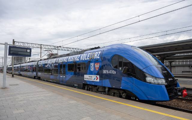 Lech Poznań ma swój pociąg Kolejorz. Wielka gratka dla fanów