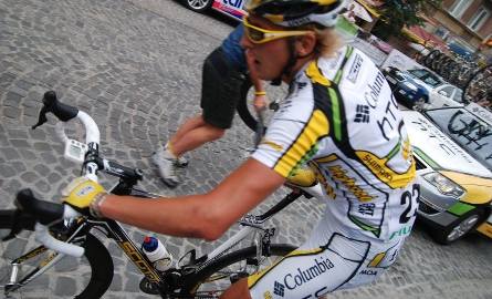 Niebezpieczna kraksa na Lipowej podczas Tour de Pologne! (zdjęcia)