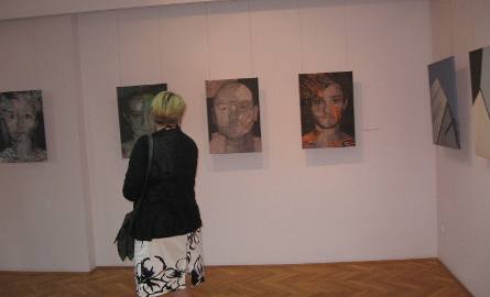 Bardzo ciekawa sztuka młodych w radomskiej Galerii Łaźnia