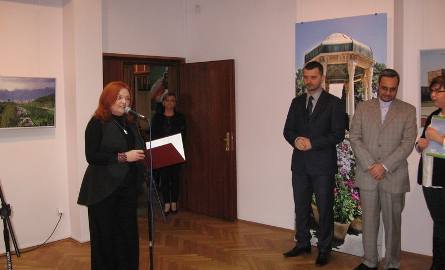 - Cieszymy się, że możemy na początku poznać kulturę tego kraju – mówiła Beata Drozdowska.