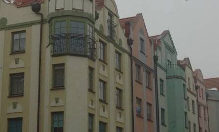 ... mogą tu powstać domy podobne do tych, które buduje w Głogowie firma Ekodrom. Czy takie kamienice zobaczymy w Zielonej Górze?