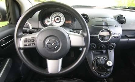 Mazda2 w miejskim Żywiole. Nasz redakcyjny test