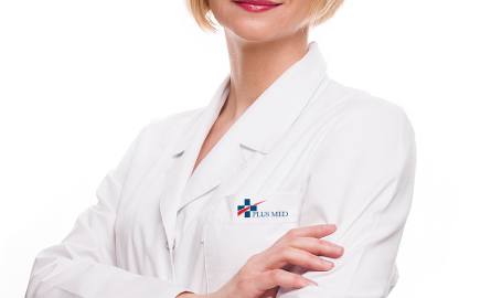 Dr Monika Kozłowska, specjalista chirurgii ogólnej z Centrum Medycznego Plus-Med w Kielcach, posiada wieloletnie doświadczenie w wykonywaniu zabiegów