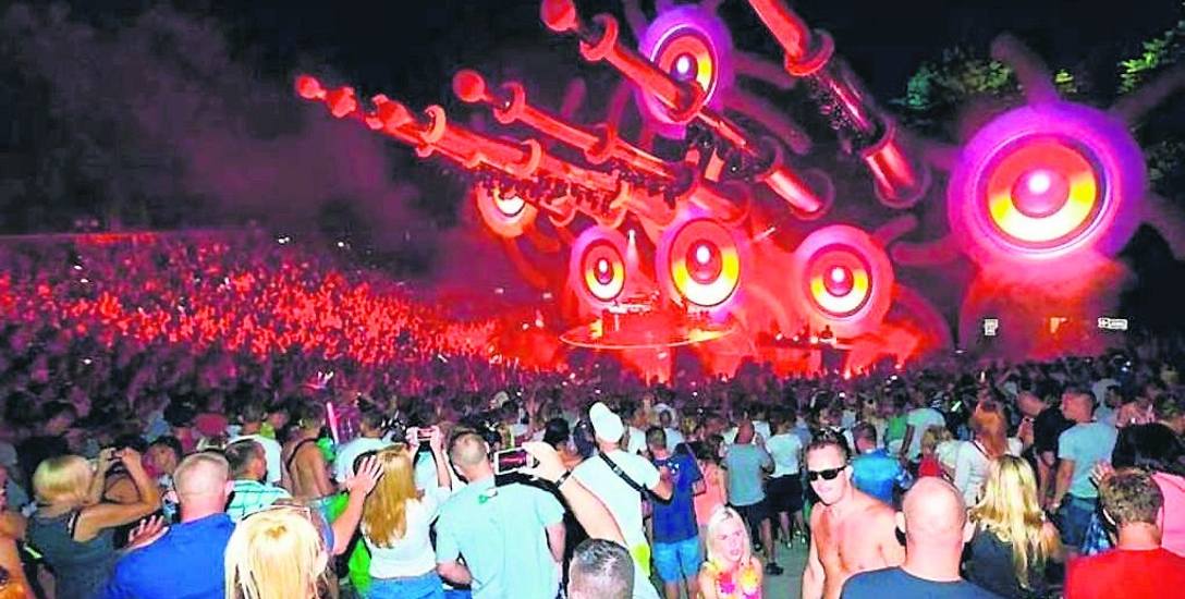 W tym roku Sunrise Festival odbędzie się w kołobrzeskim amfiteatrze po raz ostatni.