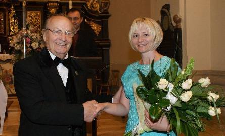 Wiesław Ochman zachwycił publiczność w Chmielniku. Towarzyszyła mu żona.