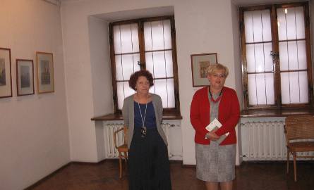 Wystawę otworzyła Halina Styczeń, zastępca dyrektora Muzeum imienia Malczewskiego.
