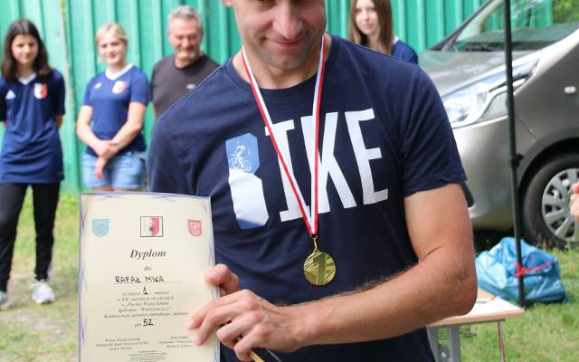 Rafał Mika wygrał zawody strzeleckie w gminie Igołomia-Wawrzeńczyce. Na podium też szef Rady Powiatu w Krakowie