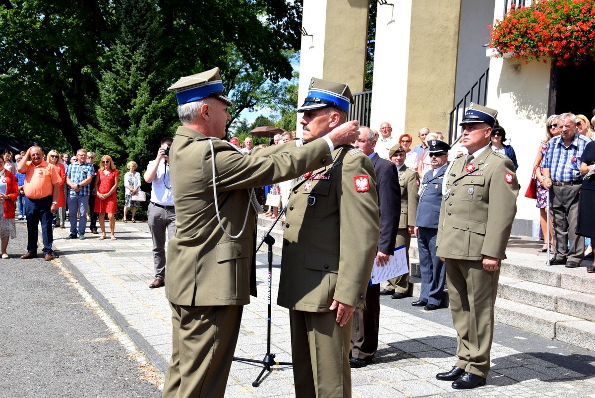 Święto Wojska Polskiego 2019: uroczystość złożenia kwiatów ...