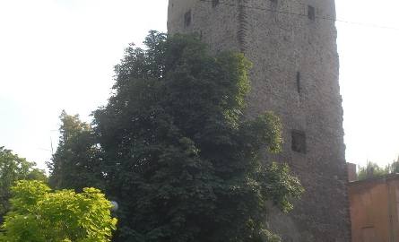 Żary - miasto murów, baszt i wież