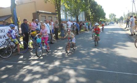 Zanim ruszyli kolarze, rywalizowały i w Ciechocinku, i w Raciążku na rowerkach maluchy.