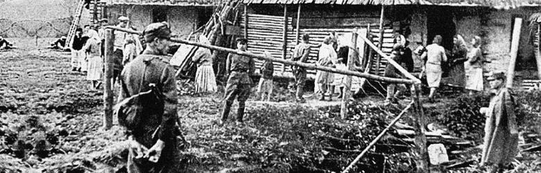 Żołnierze KBW podczas wysiedleń ludności ukraińskiej w ramach akcji „Wisła”. 1947 r.