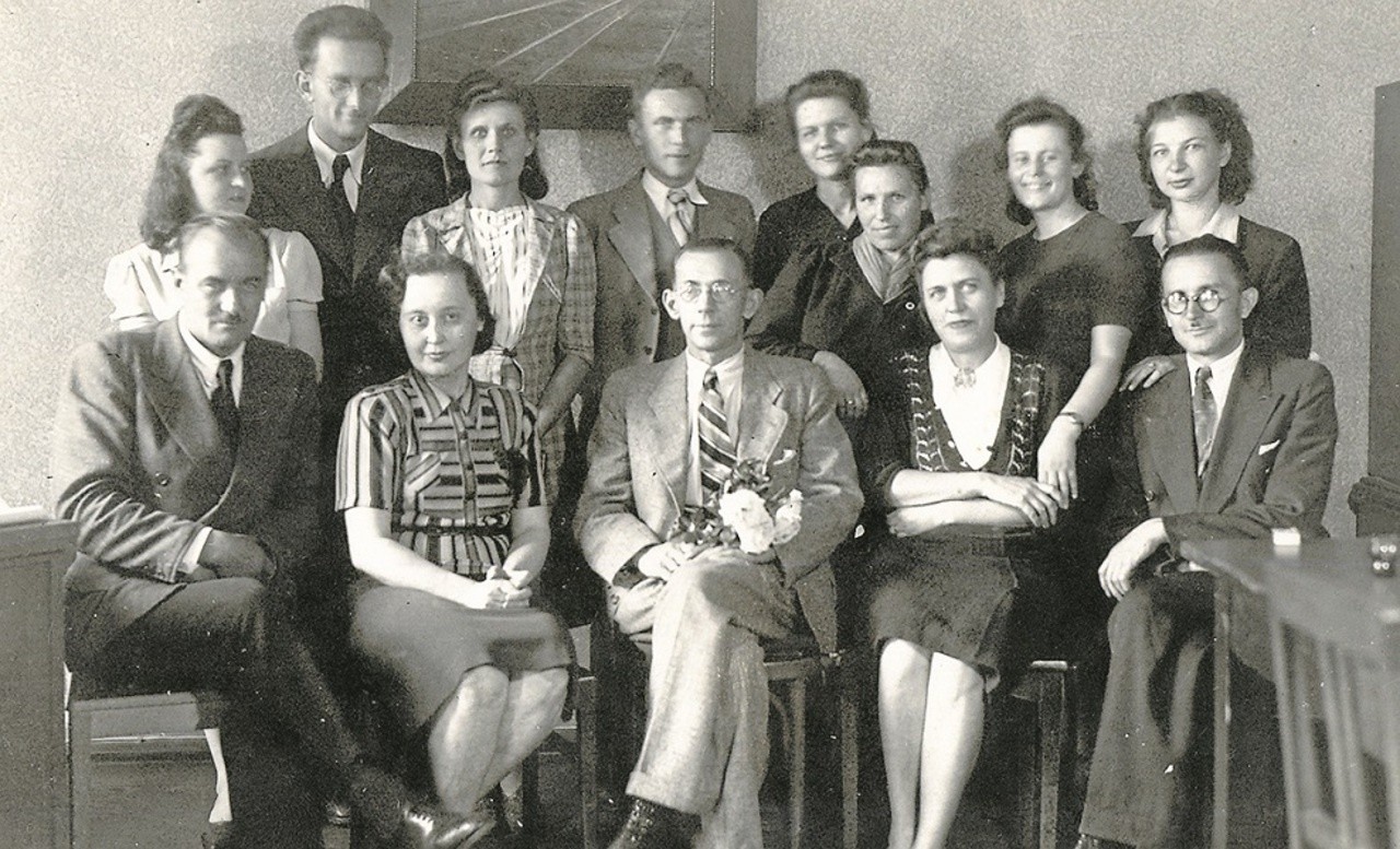 Część pracowników Zarządu Miejskiego - 13 czerwca 1945 r.