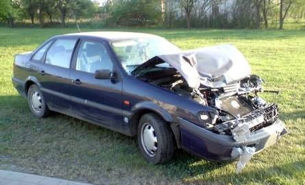 Kompletnie pijany kierowca spowodował wypadek. I przypadkiem wykazał absolutną wyższość motoryzacji amerykańskiej nad niemiecką (zdjęcia)