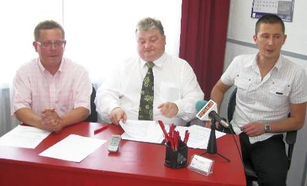 Od lewej: Marcin Pocheć, Robert Sowula i Maciej Kowalski są zdania, że powinny być prawybory w SLD