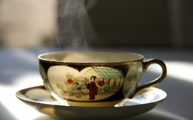 Właściwości zdrowotne niebieskiej herbaty. Czym jest Klitoria ternateńska i jakie jest jej zastosowanie? 