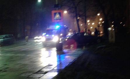 We wtorek  na ulicy Limanowskiego po godzinie 19  22-latek, który prowadził volkswagena polo na przejściu dla pieszych potrącił 59-letniego mężczyzn