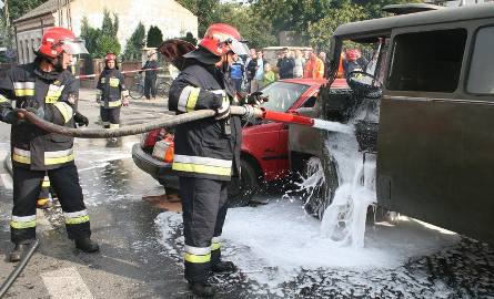 Krwawy wypadek w Szydłowcu - tak ćwiczyli ratownicy (zdjęcia + video)