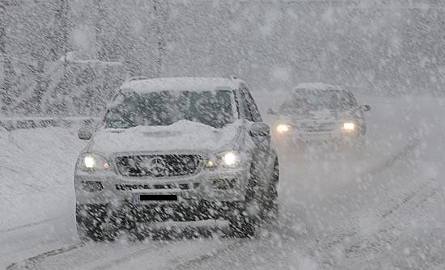 Zima zaatakowała. Paraliż drogowy w regionie (wideo, zdjęcia Czytelników, mapa, informacje na bieżąco)