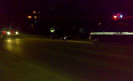 Wypadek na Popiełuszki. Ranny motocyklista trafił do szpitala (zdjęcia)
