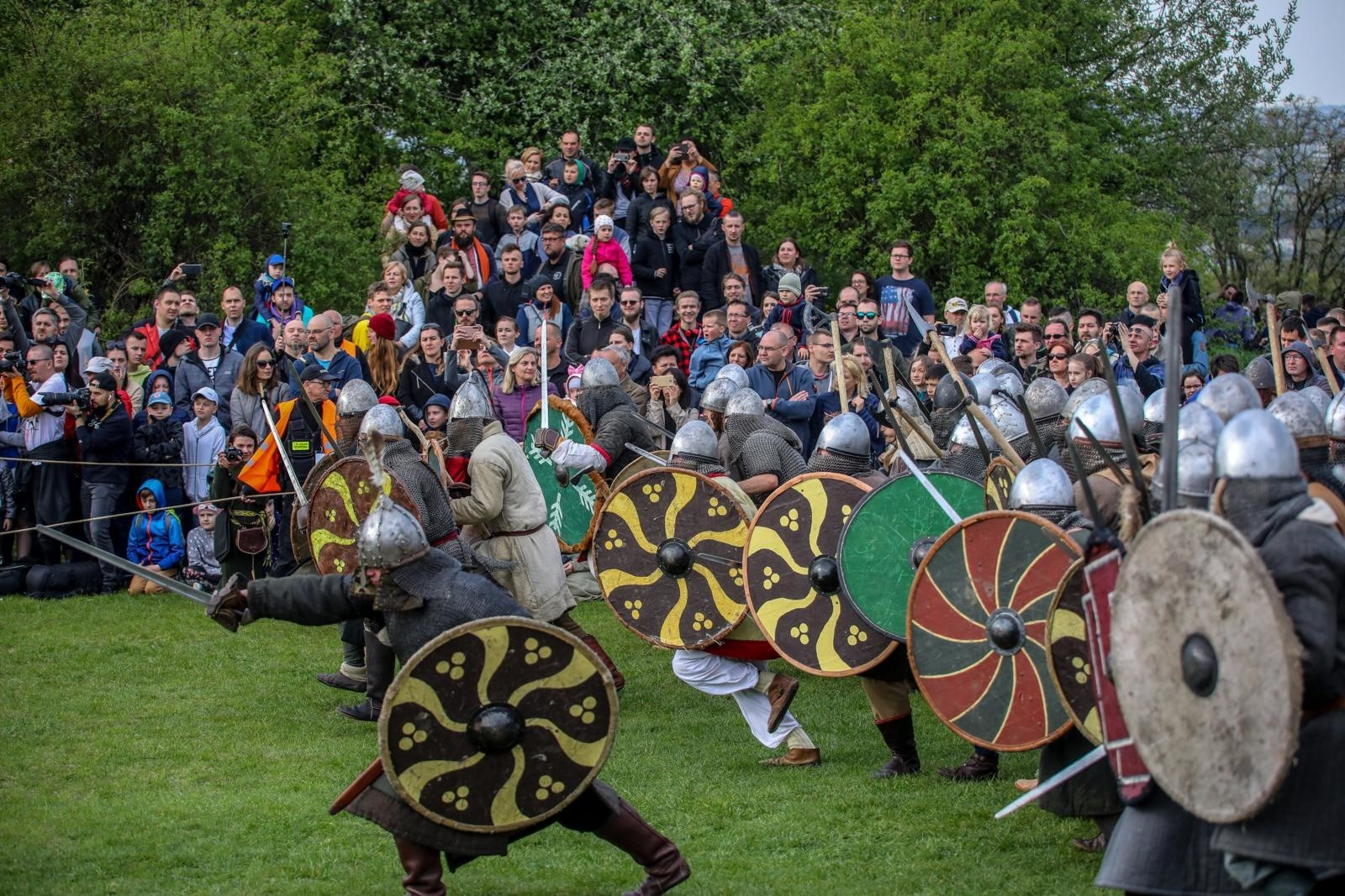 Tegoroczna Wielkanoc odbędzie się bez tych krakowskich tradycji. Emaus i Rękawka odwołane ...