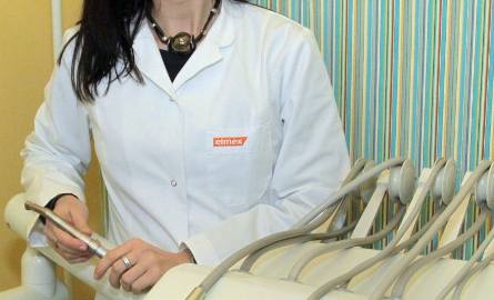 Justyna Zajączkowska ukończyła stomatologię na Akademii Medycznej w Lublinie. Od trzech lat prowadzi w Szydłowcu indywidualną praktykę lekarsko - dentystyczną