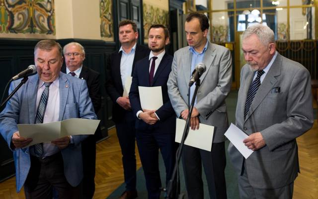 Sondaż. Koalicja prezydenta Majchrowskiego i opozycji wygrywa wybory do Rady Miasta Krakowa