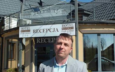 - Piotr Ziółkowski, właściciel hotelu Paradiso w Suchedniowie, zaoferował za darmo pokoje hotelowe i wyżywienie dla całej poszkodowanej rodziny.