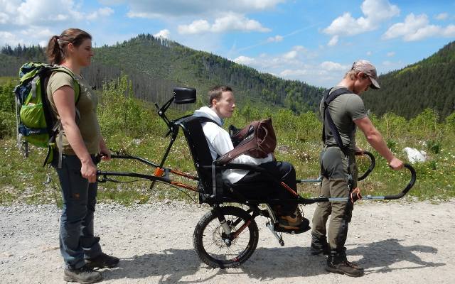 Zakopane. Szlak do Doliny Strążyskiej będzie dostępny dla osób niepełnosprawnych. W Tatrach rusza nowy projekt TPN 