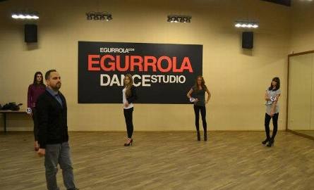 To zajęcia z choreografem konkursu Agustinem Egurrola.