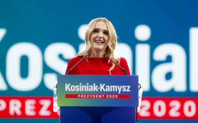 Żona Władysława Kosiniaka-Kamysza - tak wygląda. Ma z wicepremierem trójkę dzieci [5.08.2024]