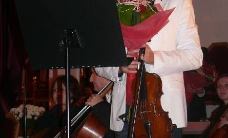 Z orkiestrą dla miłośników muzyki wystąpił Bogdan Kierejsza, znany i ceniony polski kompozytor muzyki klasycznej i filmowej, wirtuoz skrzypiec.