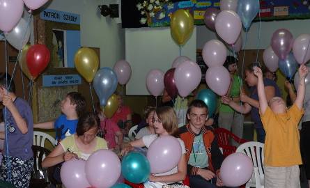 Ponad 100 balonów poleciało do nieba w Radomiu (zdjęcia)