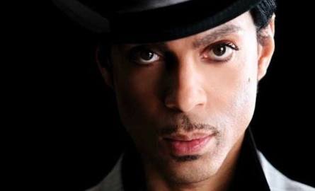 Prince to jedna z gwiazd Opener'a.