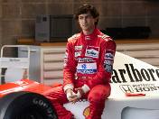 Zdjęcie do artykułu: Gratka dla fanów F1! Nowy serial Netflix „Senna” i Gabriel Leone w roli Ayrtona Senny. Zobacz zdjęcia z planu i zwiastun