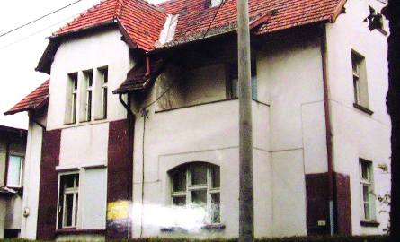 Jeszcze kilka lat temu dom przy ul. Płockiej 8 wyglądał tak, jak w czasach, gdy mieszkała tu rodzina Tyszkiewiczów