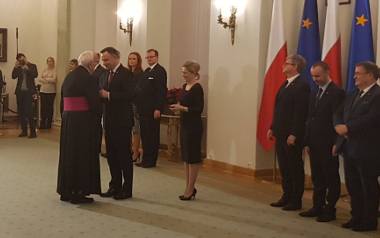 Prezydent odznaczył medalem Polonia Restituta księdza prałata Franciszka Szczykutowicza [ZDJĘCIA]