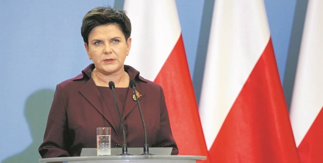 Premier Beata Szydło pozytywnie oceniła miniony rok, od kiedy władzę sprawuje Prawo i Sprawiedliwość.