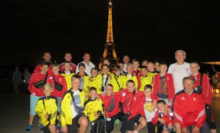 Bardzo dobry występ reprezentacji Świętokrzyskiego Związku Piłki Nożnej w Paryżu
