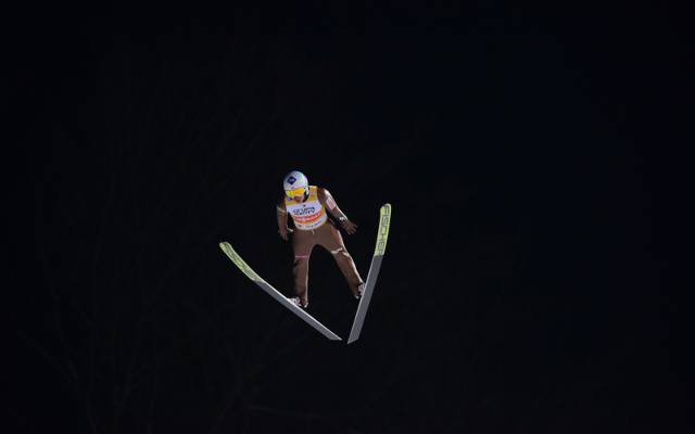 Skoki narciarskie dzisiaj na żywo Wisła 2024: wyniki kwalifikacji i konkursów Pucharu Świata