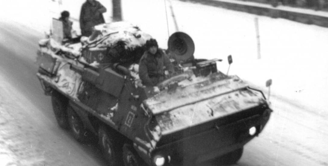 Do pacyfikacji Ursusa użyto m.in. żołnierzy z Gorzowa i Skwierzyny oraz ich sprzętu. Wykorzystano czołg T-54 oraz opancerzony transporter (widoczny na