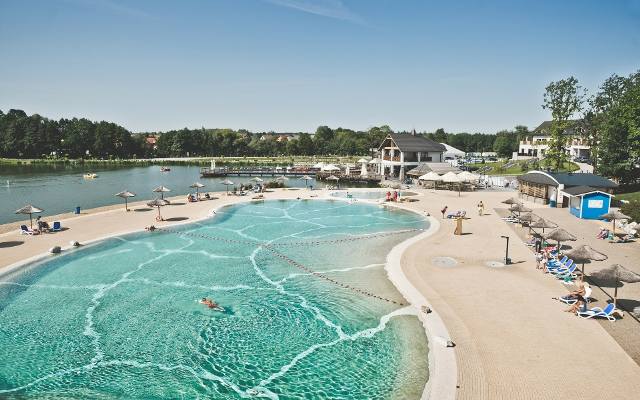 Bali, Hawaje, Zanzibar? Nie, to kąpielisko w Małopolsce! MOLO Resort tylko godzinę drogi od Krakowa. Zobacz zdjęcia