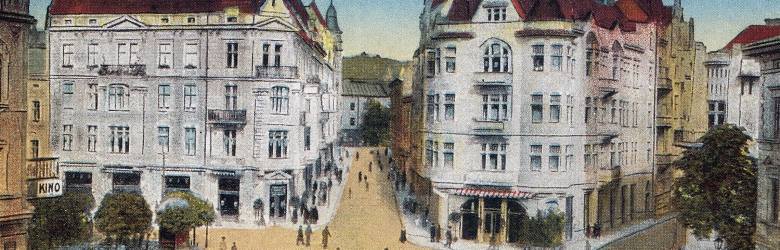 1915 r., Lwów, Plac Akademicki. Pod czerwonym daszkiem słynna kawiarnia matematyków "Szkocka".
