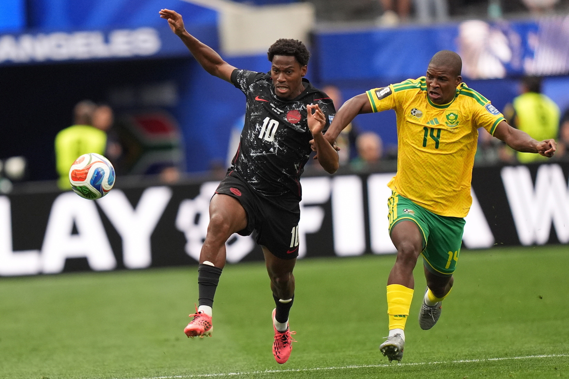 Mecz RPA - Kanada wynik na żywo. Transmisja w tv i stream online. Czy Bafana Bafana wyeliminują gospodarzy?