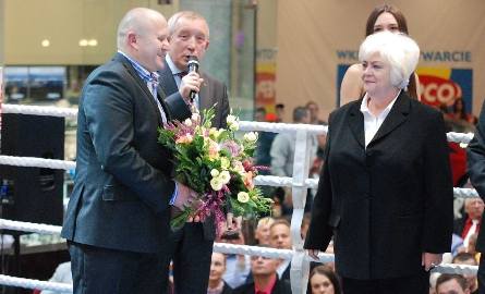 Gościem specjalnym memoriału była żona zmarłego boksera Leszka Drogosza, Irena.