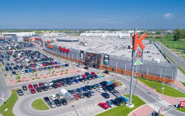 Galeria handlowa Karolinka w Opolu zostanie rozbudowana. Będzie podziemny parking