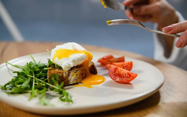 Co jeść rano? 7 najlepszych produktów, z których zrobisz zdrowe i pyszne śniadanie przed treningiem i nie tylko